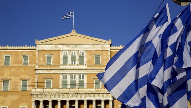 Парламент Греции принес присягу